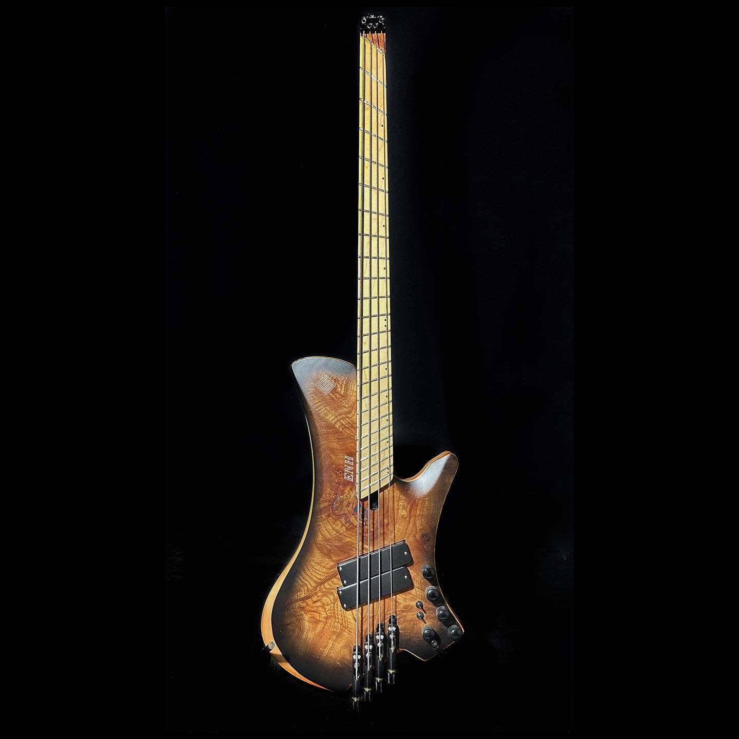 Daji series custom bass - Image 2